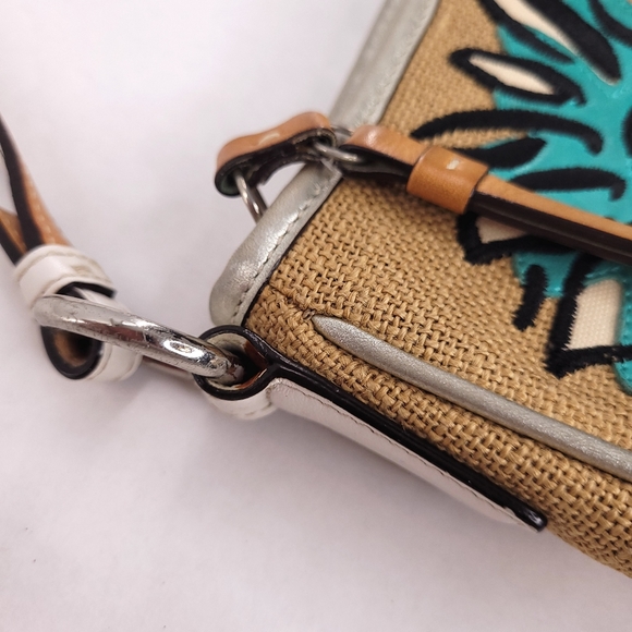 SOLD - Picture 5 of 9